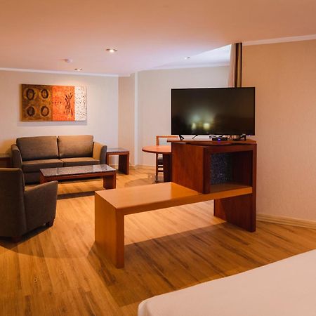 Hotel Mirabel Querétaro Esterno foto