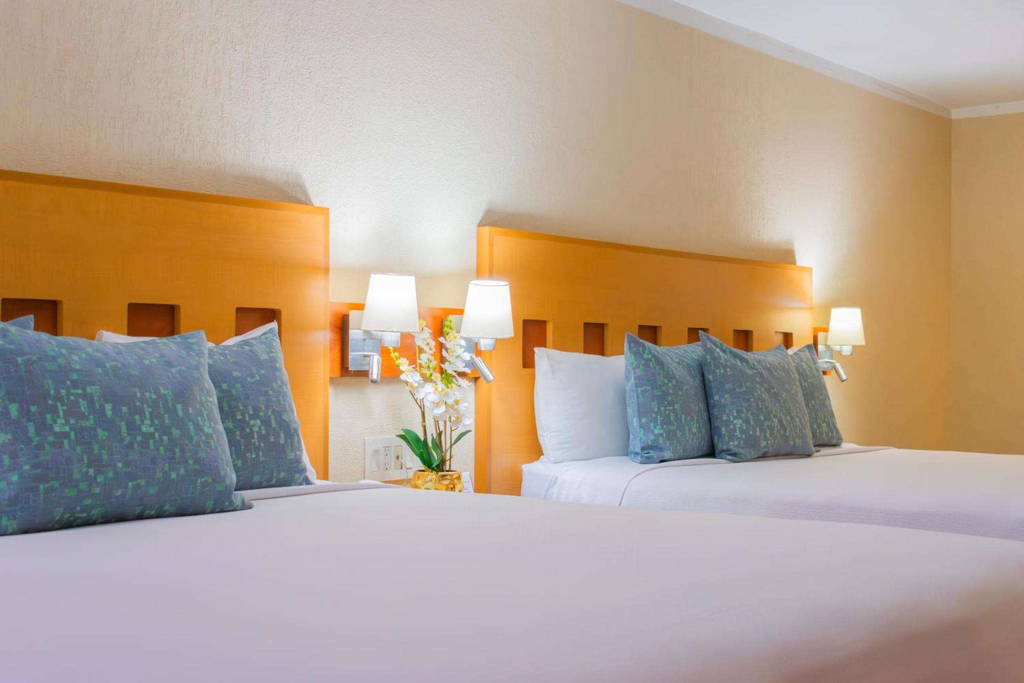 Hotel Mirabel Querétaro Esterno foto