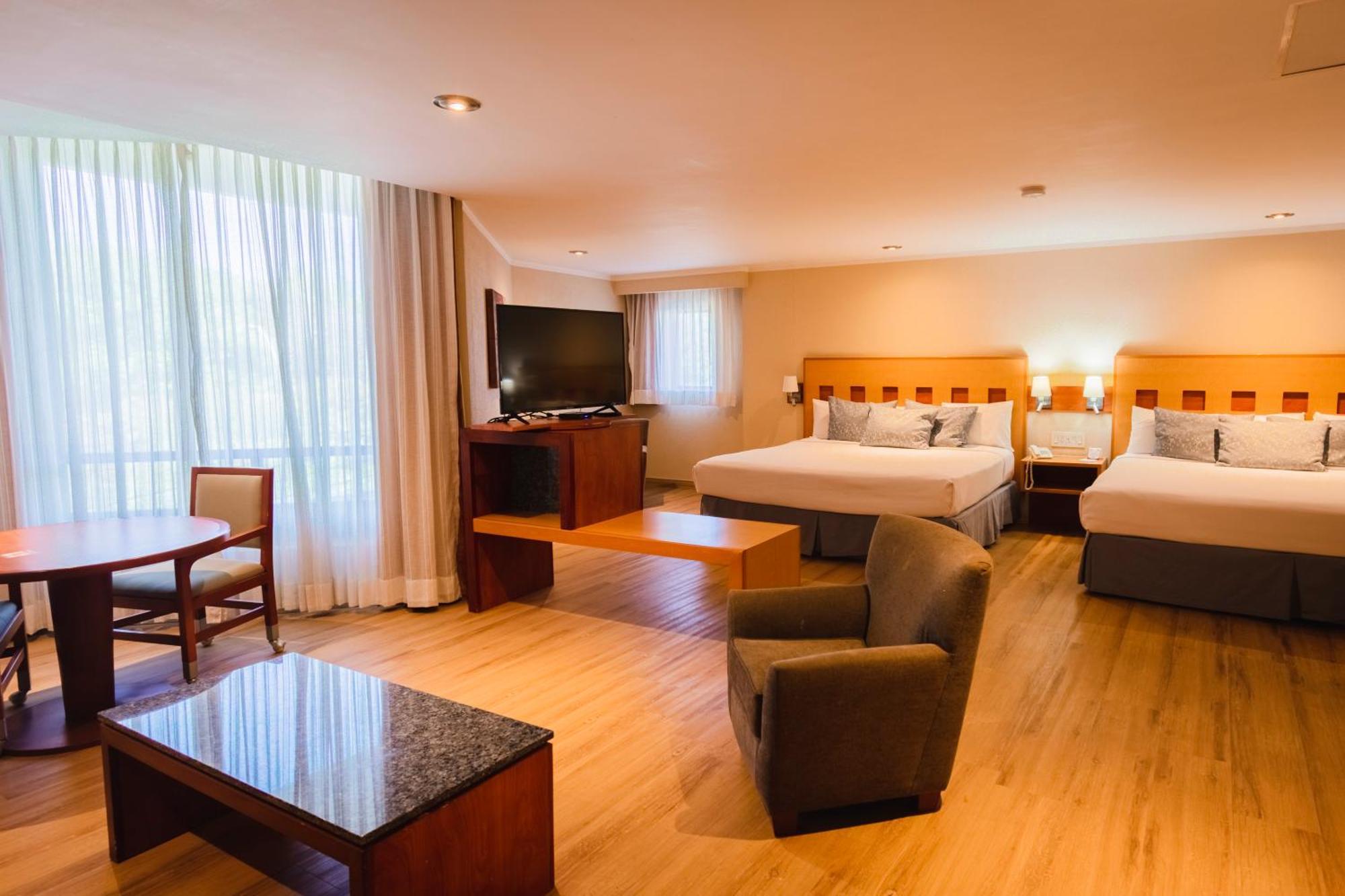Hotel Mirabel Querétaro Esterno foto