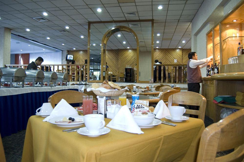 Hotel Mirabel Querétaro Esterno foto